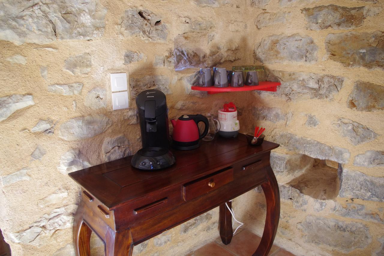 La Prade Basse 82 Bed & Breakfast แซ็ง-ต็องโตแน็ง ภายนอก รูปภาพ
